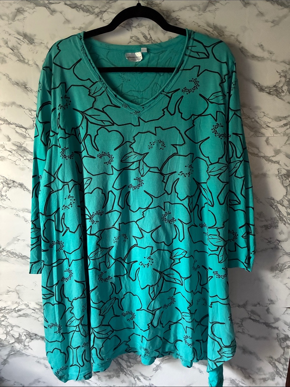Prairie Cotton 1X Teal Floral V-Neck Tunic Top